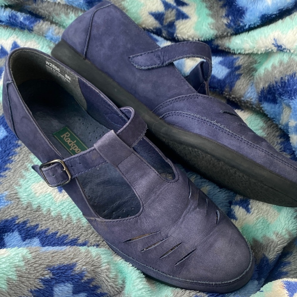 Rockport Women’s Navy Leather Perforated 8N Loafers Summer Fall